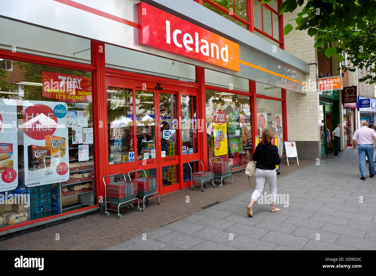 Iceland uk store hires stock photography and images Alamy