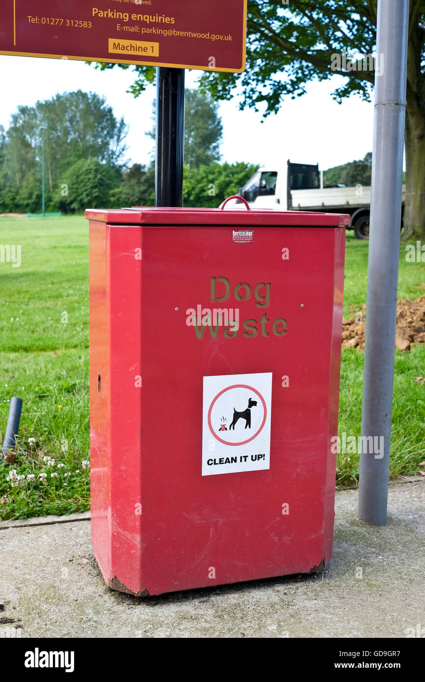 Poo litter bins hires stock photography and images Alamy