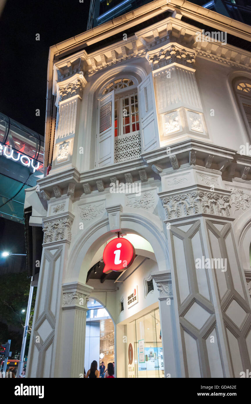 Tourist Information office in colonial building at night, Orchard Road, Central Area, Singapore Island (Pulau Ujong), Singapore Stock Photo