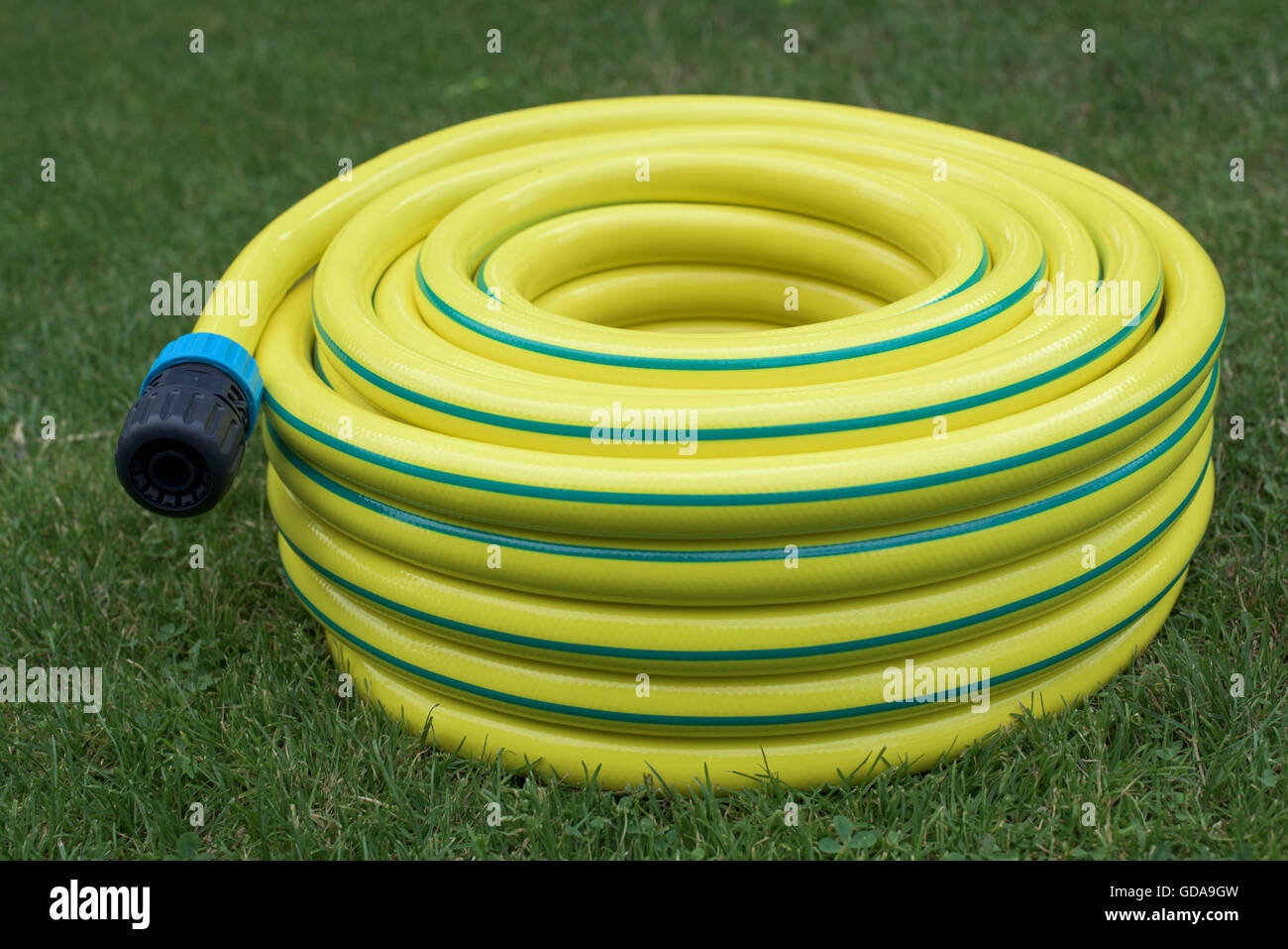 Length of hose pipe hires stock photography and images Alamy
