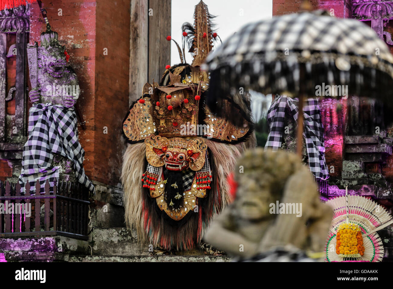 Badung Indonesia 14th July 2016 Artists Perform Balinese
