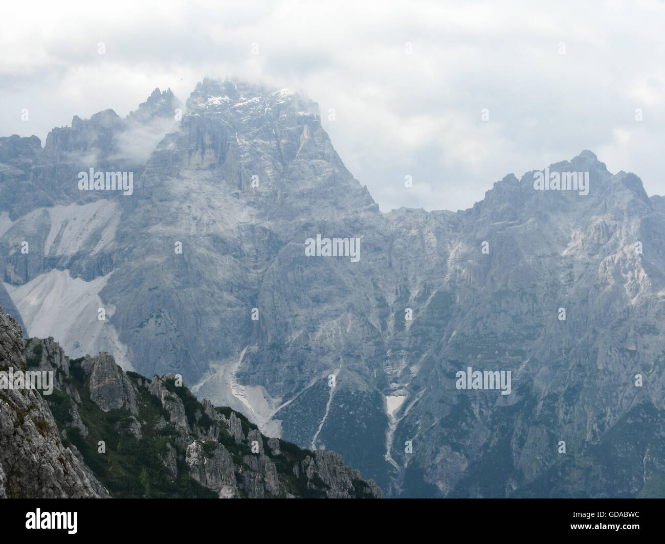 Italy, Trentino-Alto Adige, Sextener Dolomites, multi-day hiking ...
