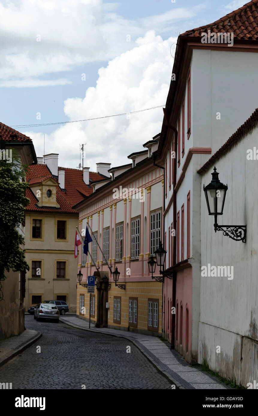 Narrow cobbled street near the Castle in the centre of Prague (Praha) in the Czech Republic. Stock Photo