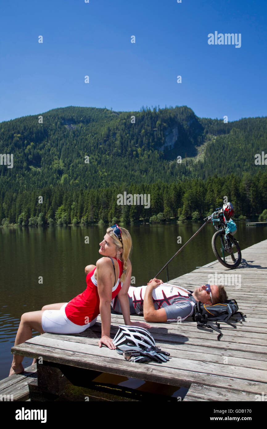 Bike,bicycle,mountain bike,sport,lake,take it easy,relax,couple,man,woman, Stock Photo