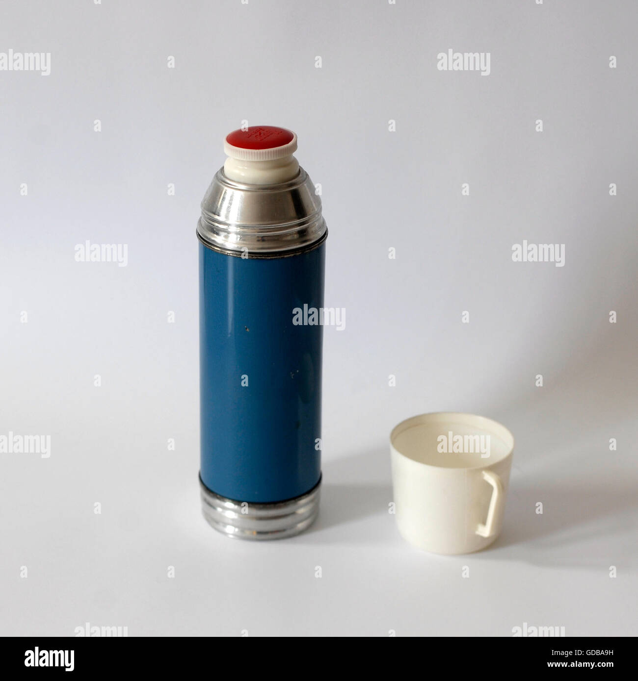 Vintage British Thermos. Vacco, Made in England. Object. Retro Stock Photo  - Alamy