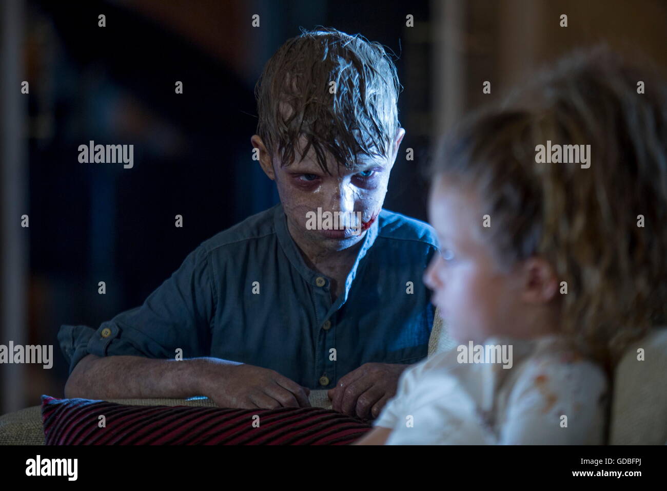 RELEASE DATE: March 4, 2016 TITLE: The Other Side of the Door STUDIO: 20th Century Fox DIRECTOR: Johannes Roberts PLOT: After her young son is killed in a tragic accident, a woman learns of a ritual which will bring him back to say goodbye, but when she disobeys a sacred warning, she upsets the balance between life and death STARRING: Sarah Wayne Callies, Jeremy Sisto, Sofia Rosinsky (Credit: c 20th Century Fox/Entertainment Pictures/) Stock Photo