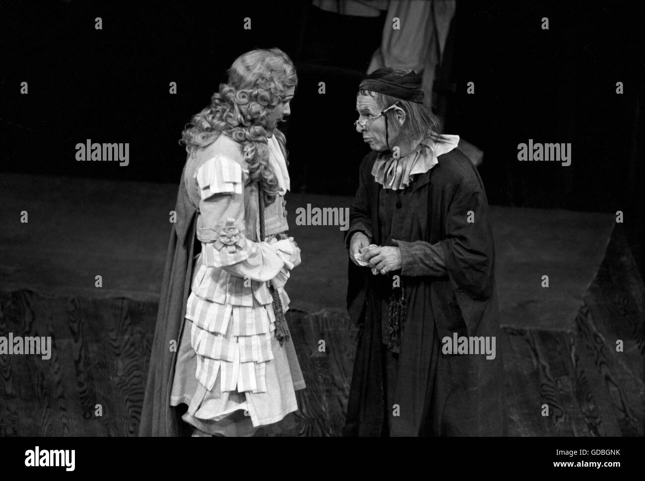 Hume Cronyn and Clayton Corzatte at the Guthrie Theatre Stock Photo