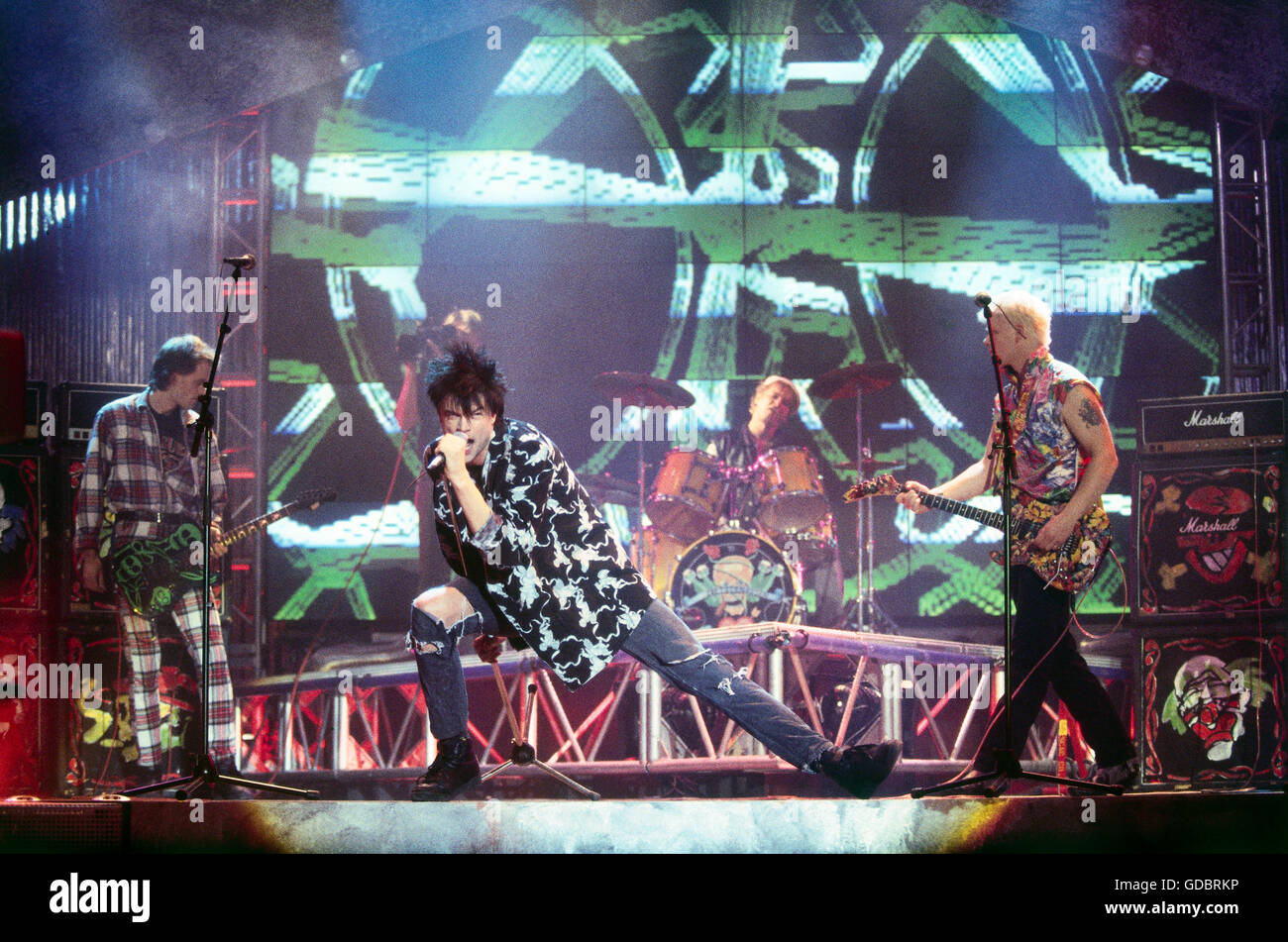 Die Toten Hosen, German music group, founded 1982, concert, early 1990s,  Campino, Andreas von Holst, Andreas Meurer, Wolfgang Rohde Stock Photo -  Alamy