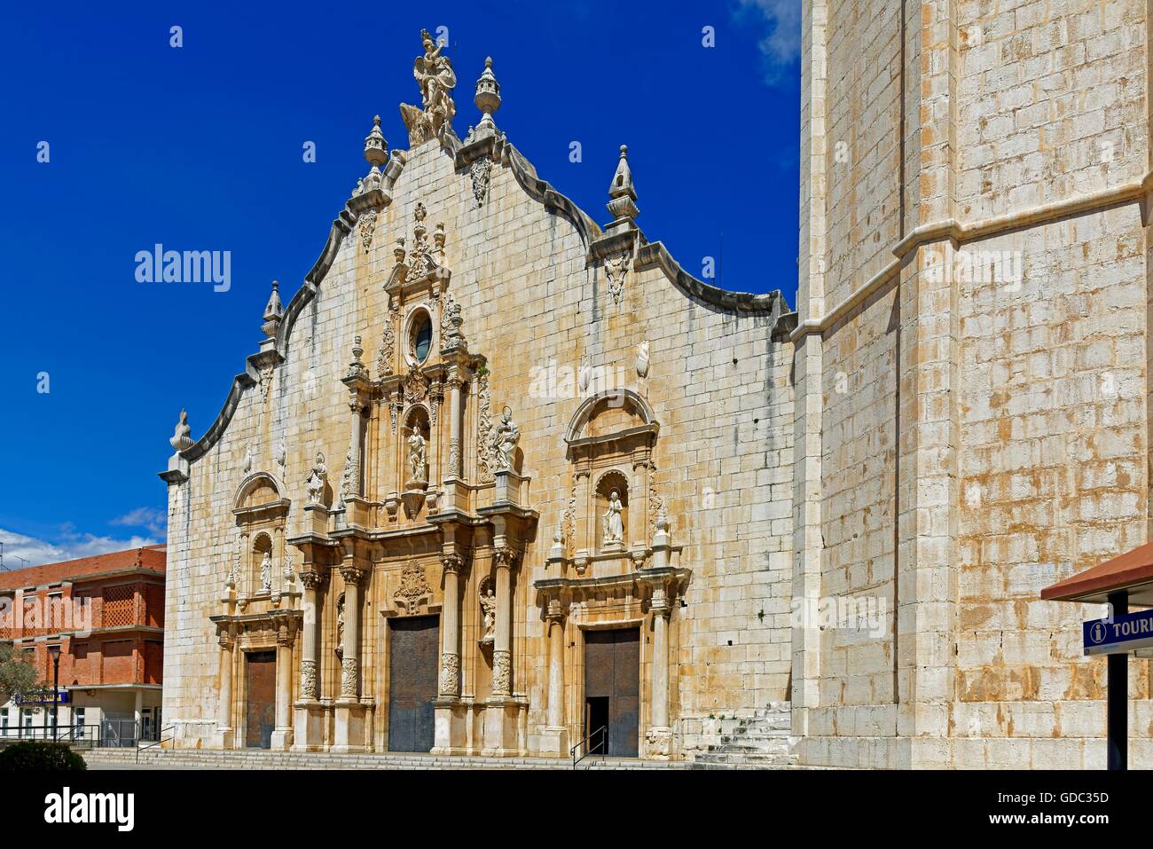 Iglesia de san juan iglesia de san juan bautista hires stock