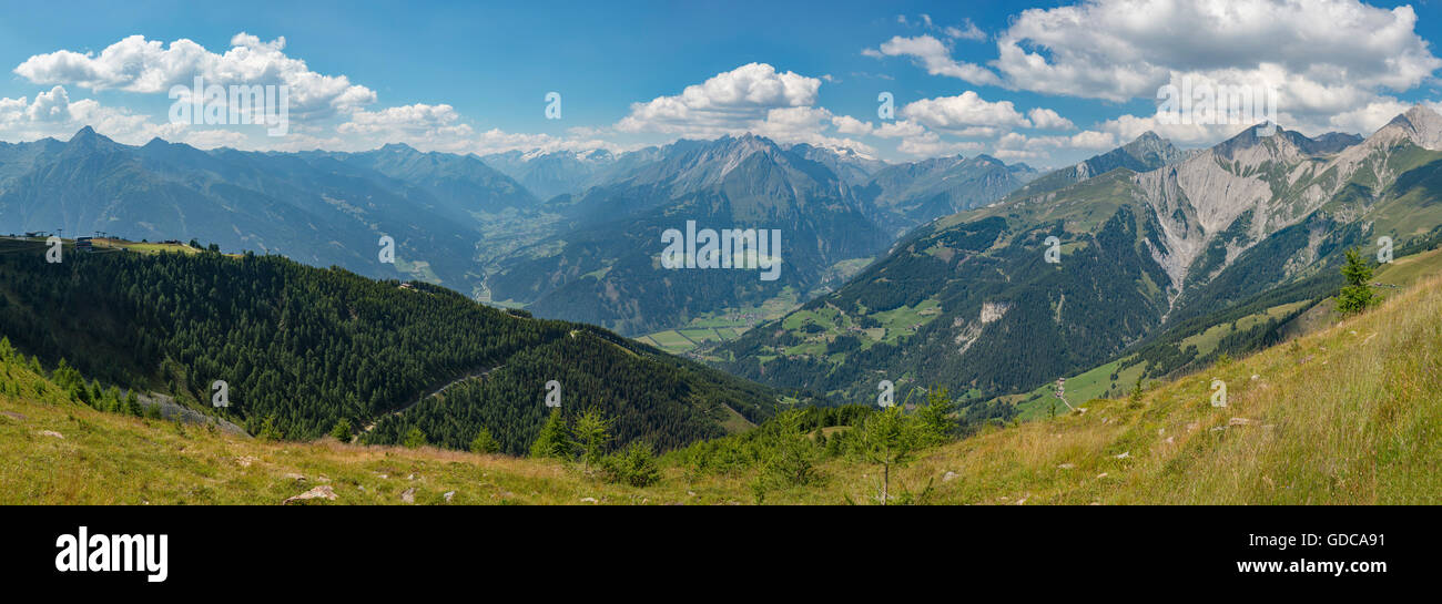 Matrei in Osttirol,Austria,Goldried Bergbahnen,Europa Panoramaweg,Grossvenediger Stock Photo