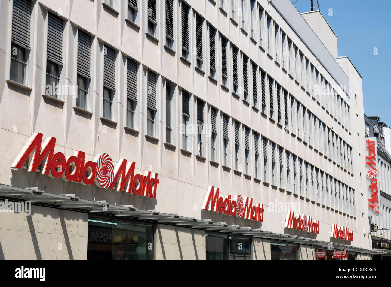 Media Markt Sign with Big Letter M in Front of a Store Editorial Image -  Image of center, concept: 209721785