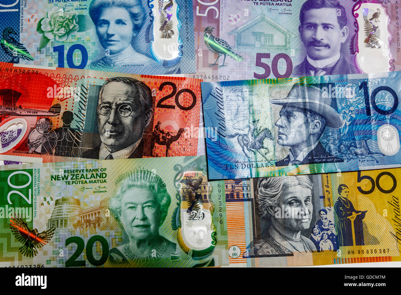 New second generation plastic polymer New Zealand $50 $10 $20 kiwi dollar bank notes and Australian banknotes Stock Photo