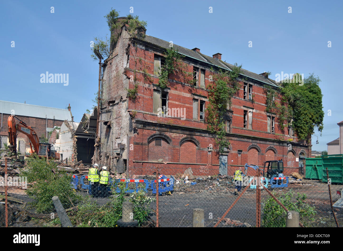 Derelict Glasgow Building being Demolished Stock Photo