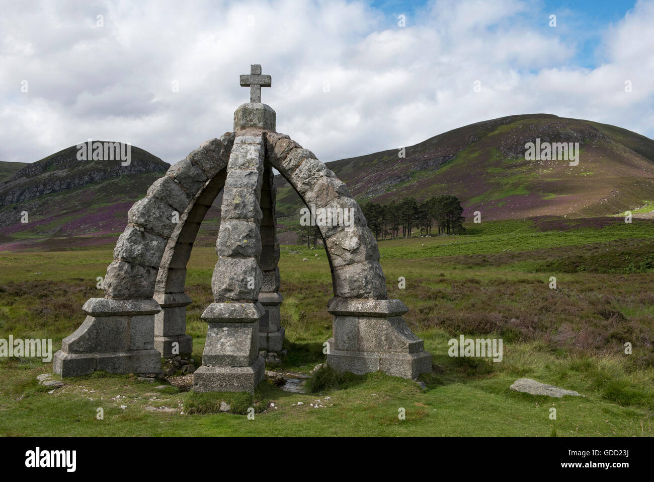 Queens Well, Glen Mark, Glen Esk, Angus, Scotland Stock Photo Alamy