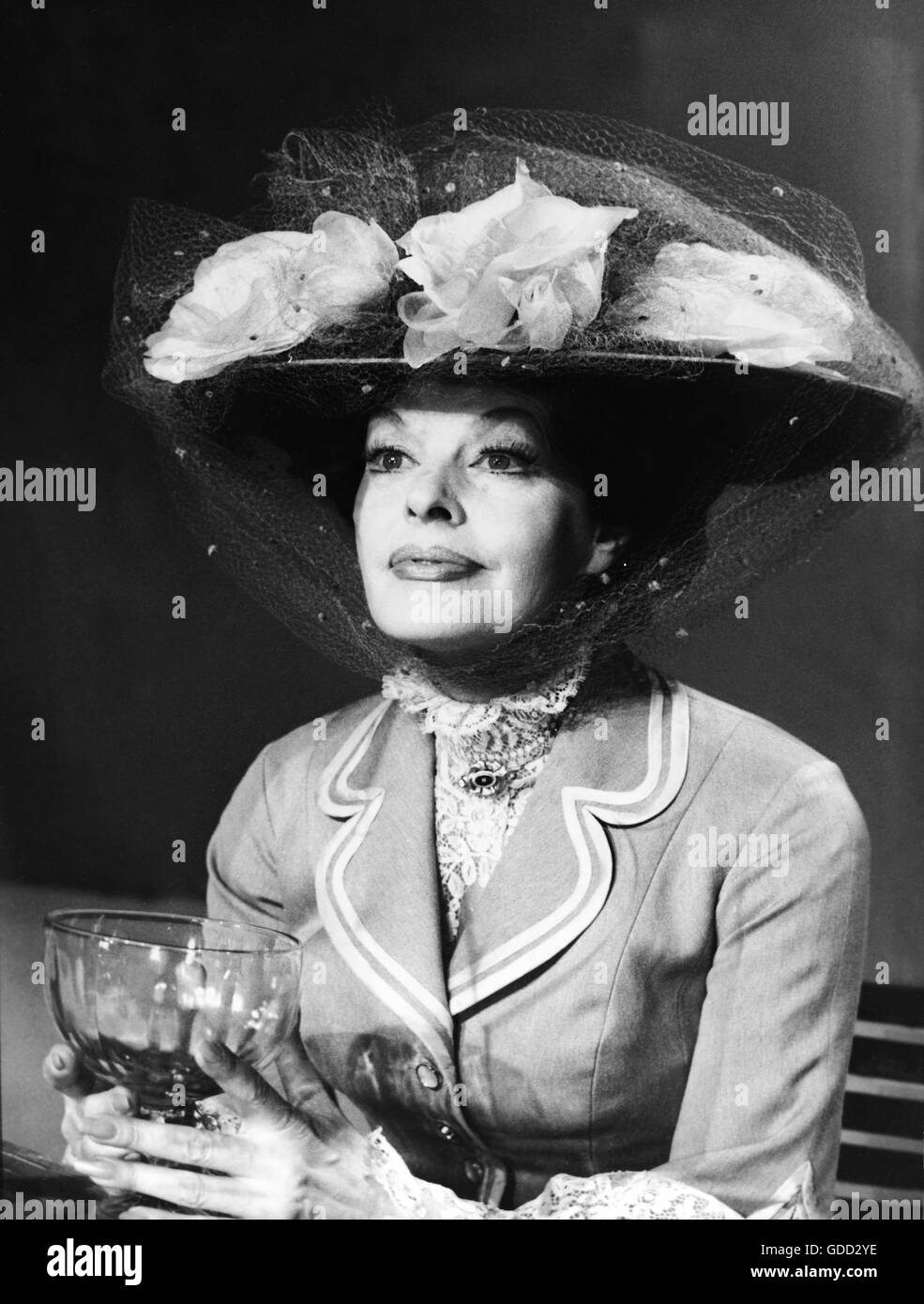 Hielscher, Margot, * 29.9.1919, German actress, portrait, 1980s, Stock Photo