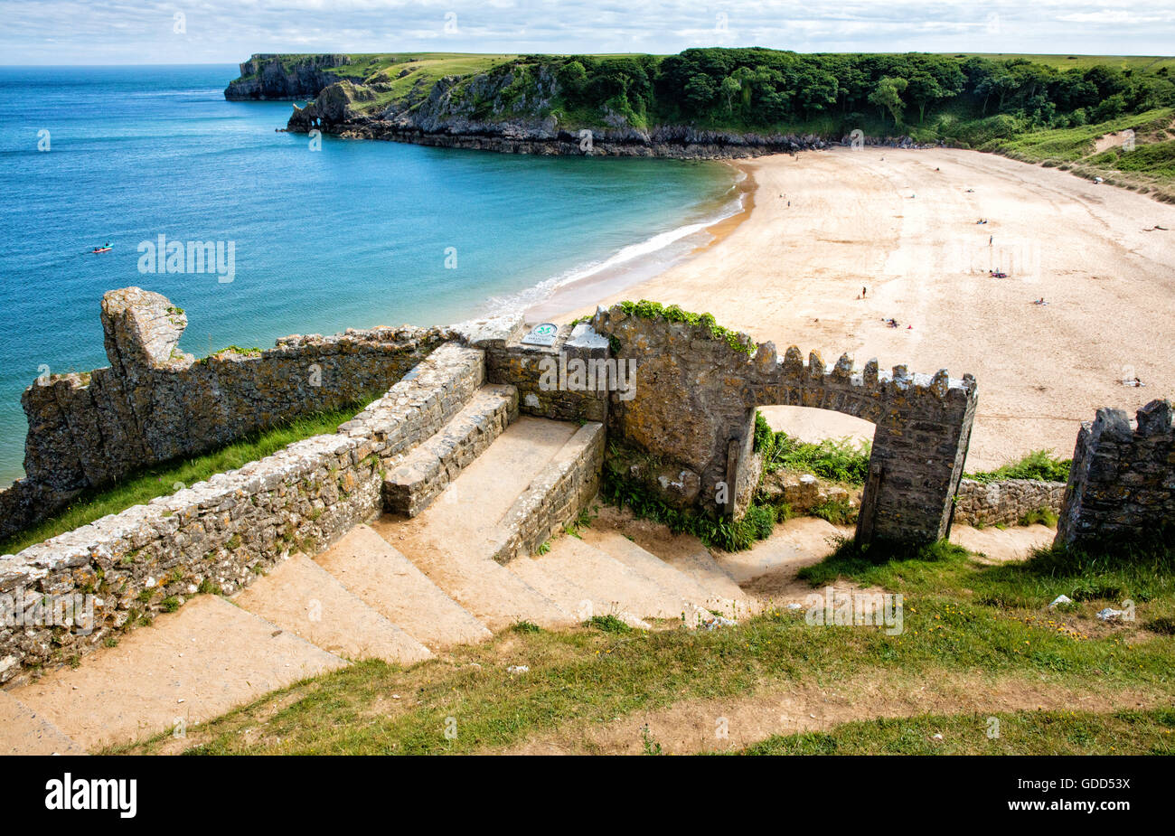 Barafundle bay pembrokeshire hi-res stock photography and images - Alamy
