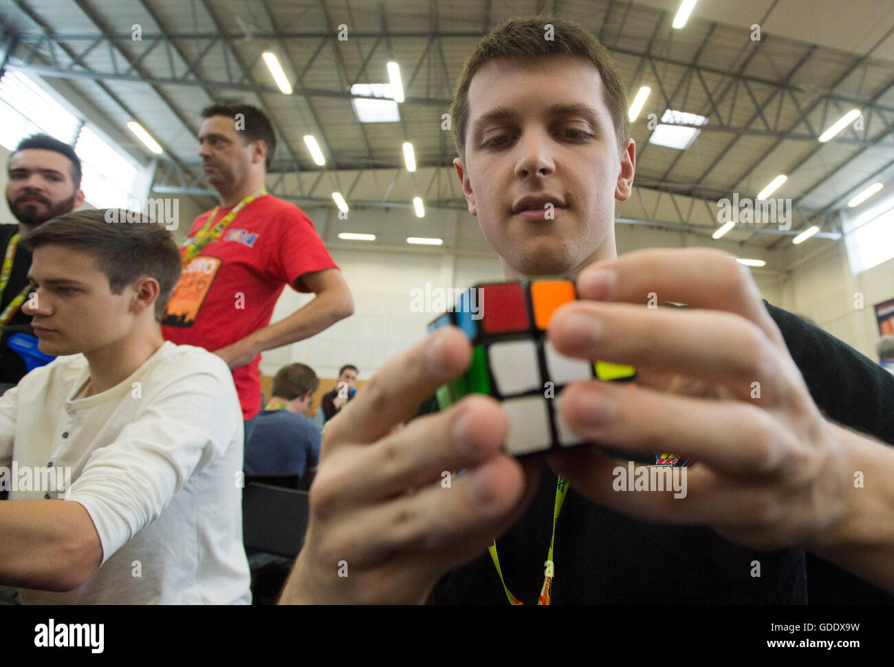 Rubik s Cube Competition Takes Place in Bethlehem s Aida Camp