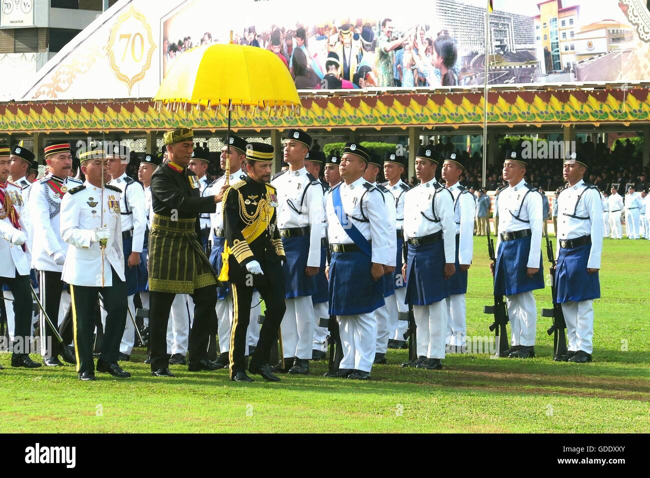 istana-nurul-iman-brunei-palace-hi-res-stock-photography-and-images-alamy