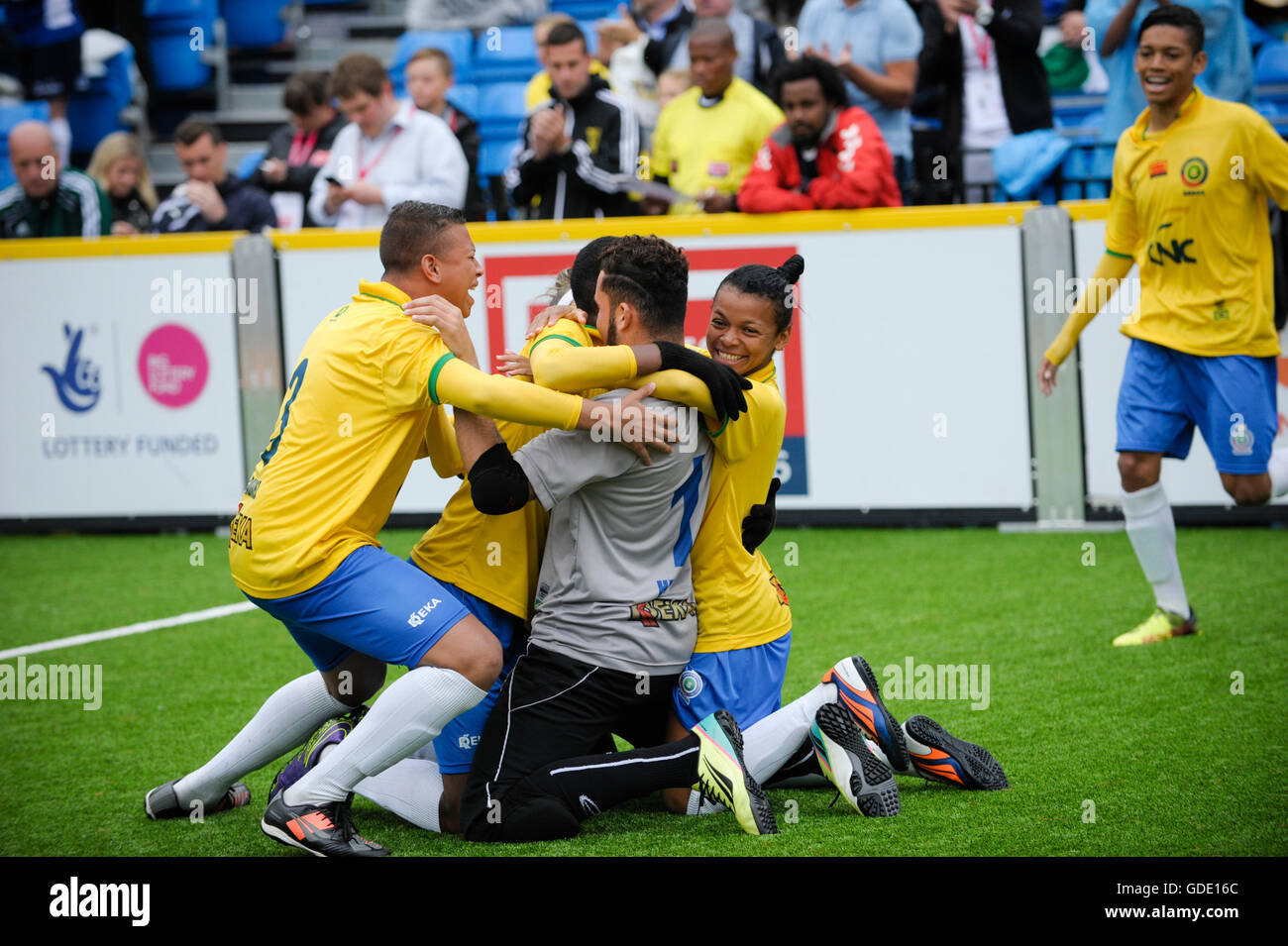 Glasgow, Scotland. 15th July, 2016. The Homeless World Cup 2016 takes place on George Square of Glasgow. The goal of the tournament is to use football to inspire homeless people to change their own lives. Chile vs. Brazil. Credit:  Pep Masip/Alamy Live News Stock Photo