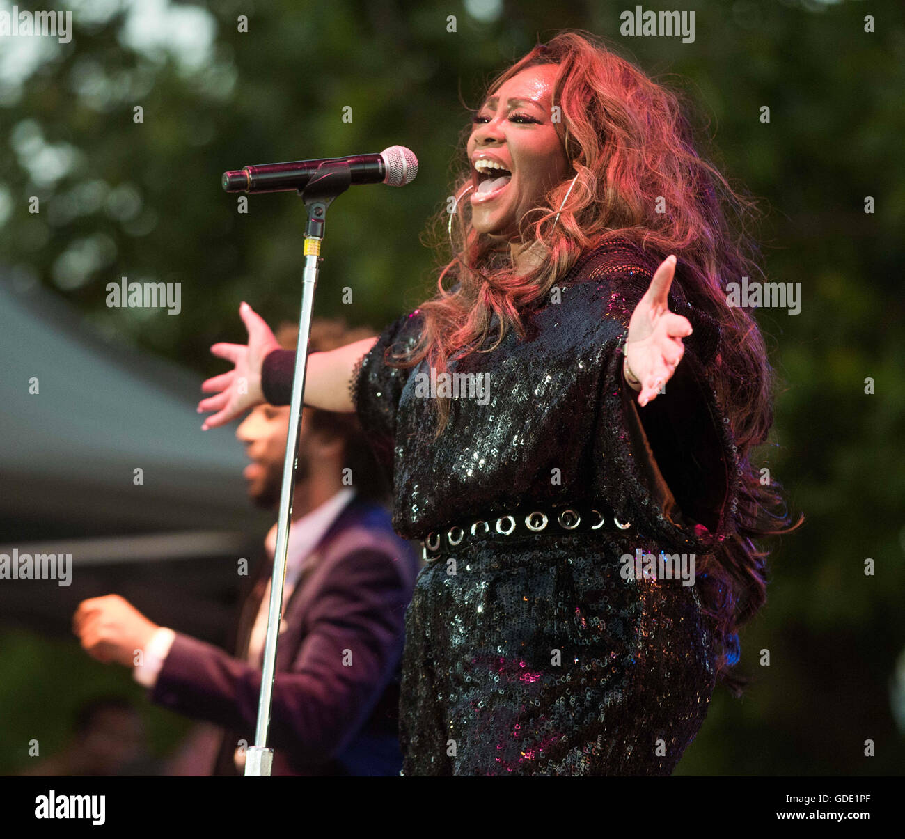 Turlock, CA, USA. 15th July, 2016. Jody Watley and Shalamar Reloaded at the Stanislaus County fair in Turlock California July 13th 2016. © Marty Bicek/ZUMA Wire/Alamy Live News Stock Photo