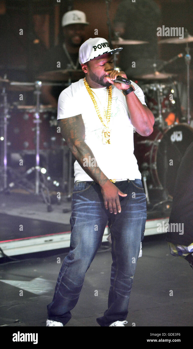 Las Vegas, Nevada, USA. 15th July, 2016. Rapper 50 Cents and the G-Unit ...