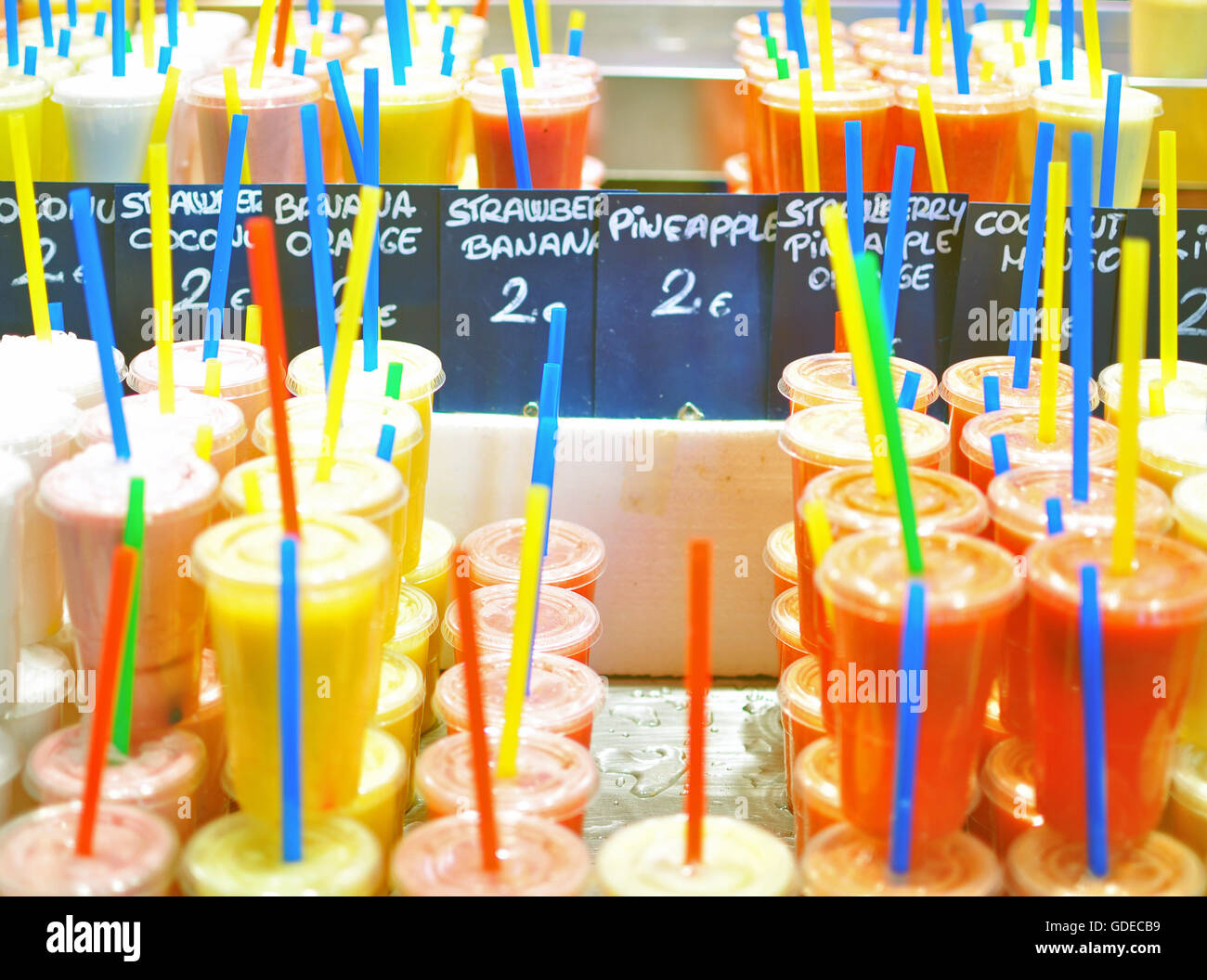 https://c8.alamy.com/comp/GDECB9/fresh-juices-assortie-boqueria-market-barcelona-GDECB9.jpg