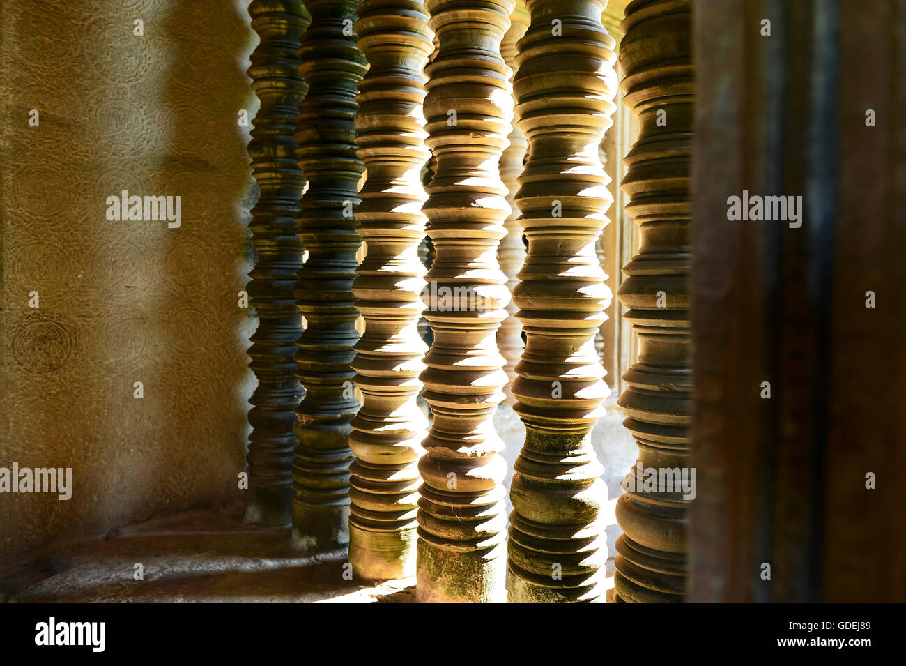 Lights streaming through windows at Ankor Wat, Siem Riep, Cambodia Stock Photo