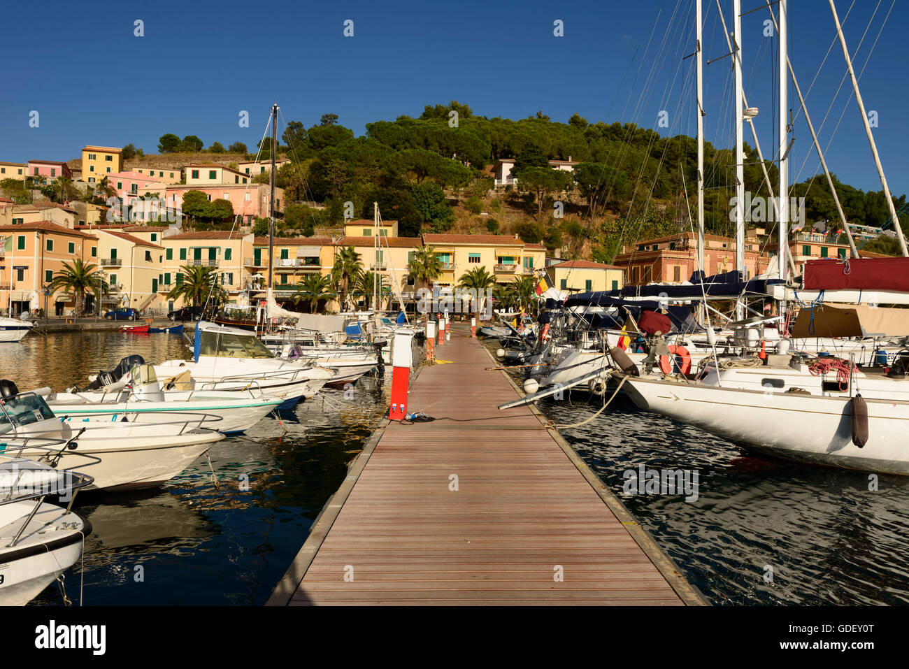 Porto azzurro hi-res stock photography and images - Alamy