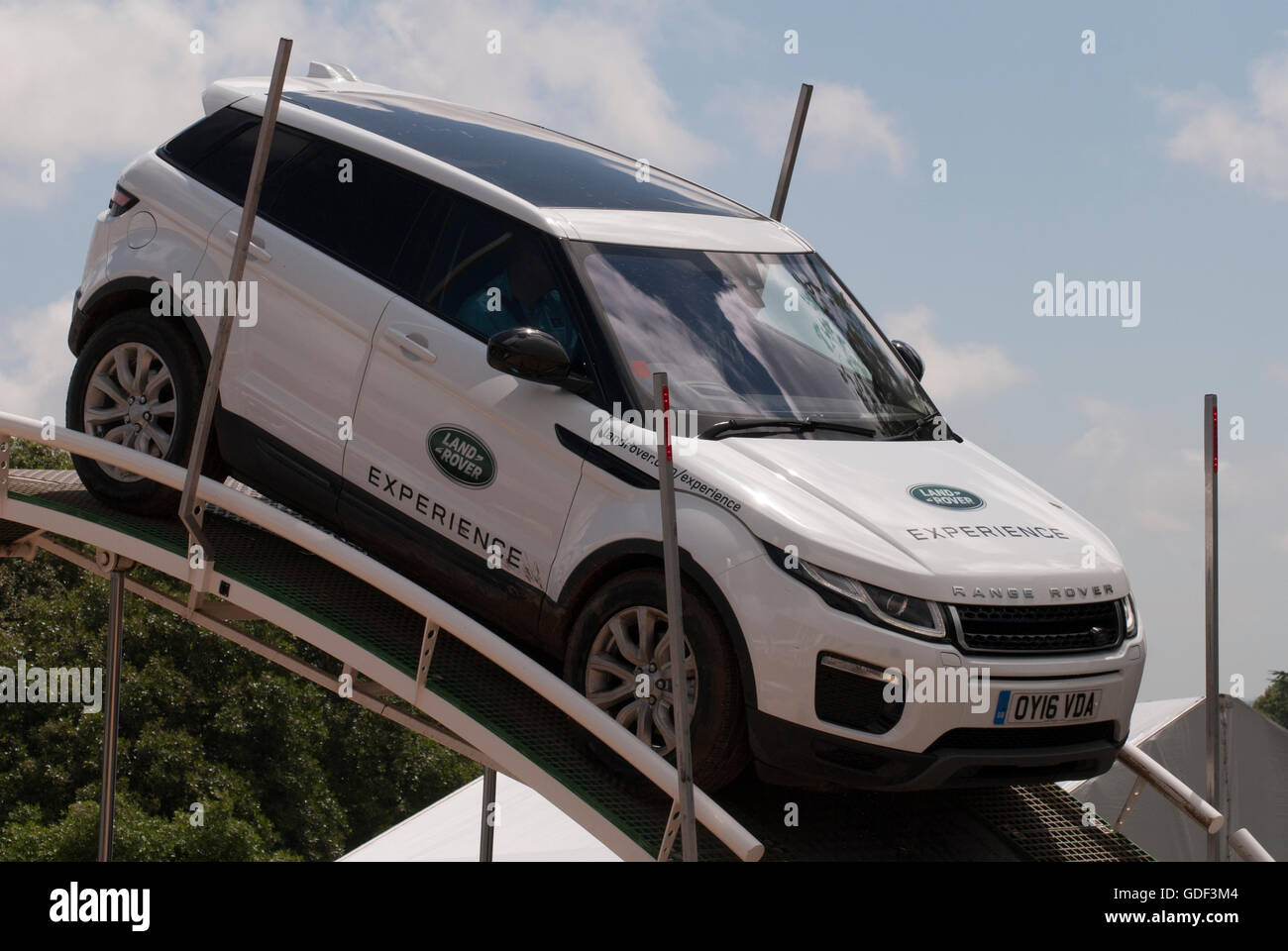 Range Rover taking part in Land Rover Experience at the 2016 Goodwood Festival of Speed Stock Photo
