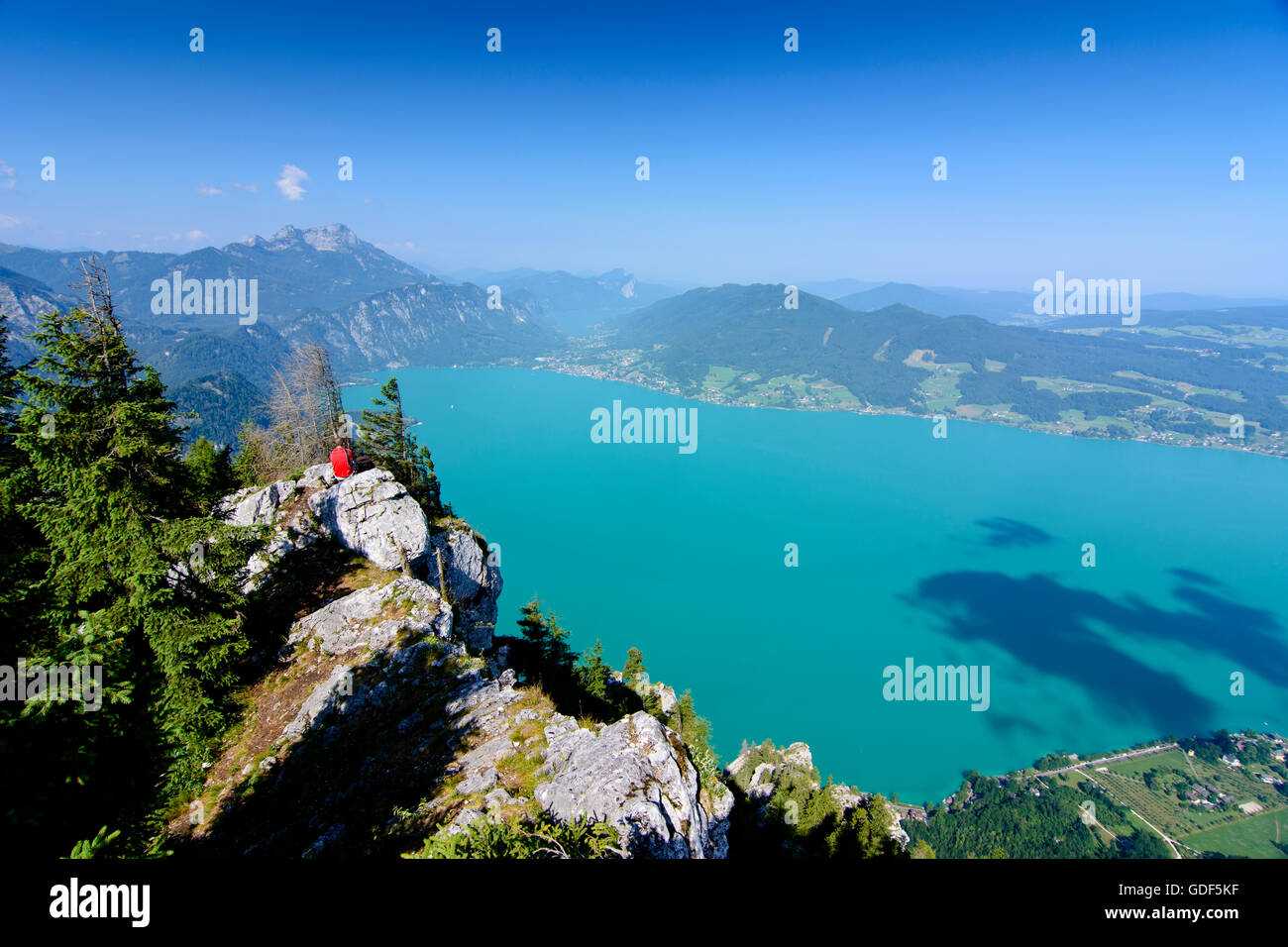Steinbach am Attersee: view from summit Mahdlgupf to lake Attersee (front) and lake Mondsee , in centre mount Schafberg, Austria Stock Photo