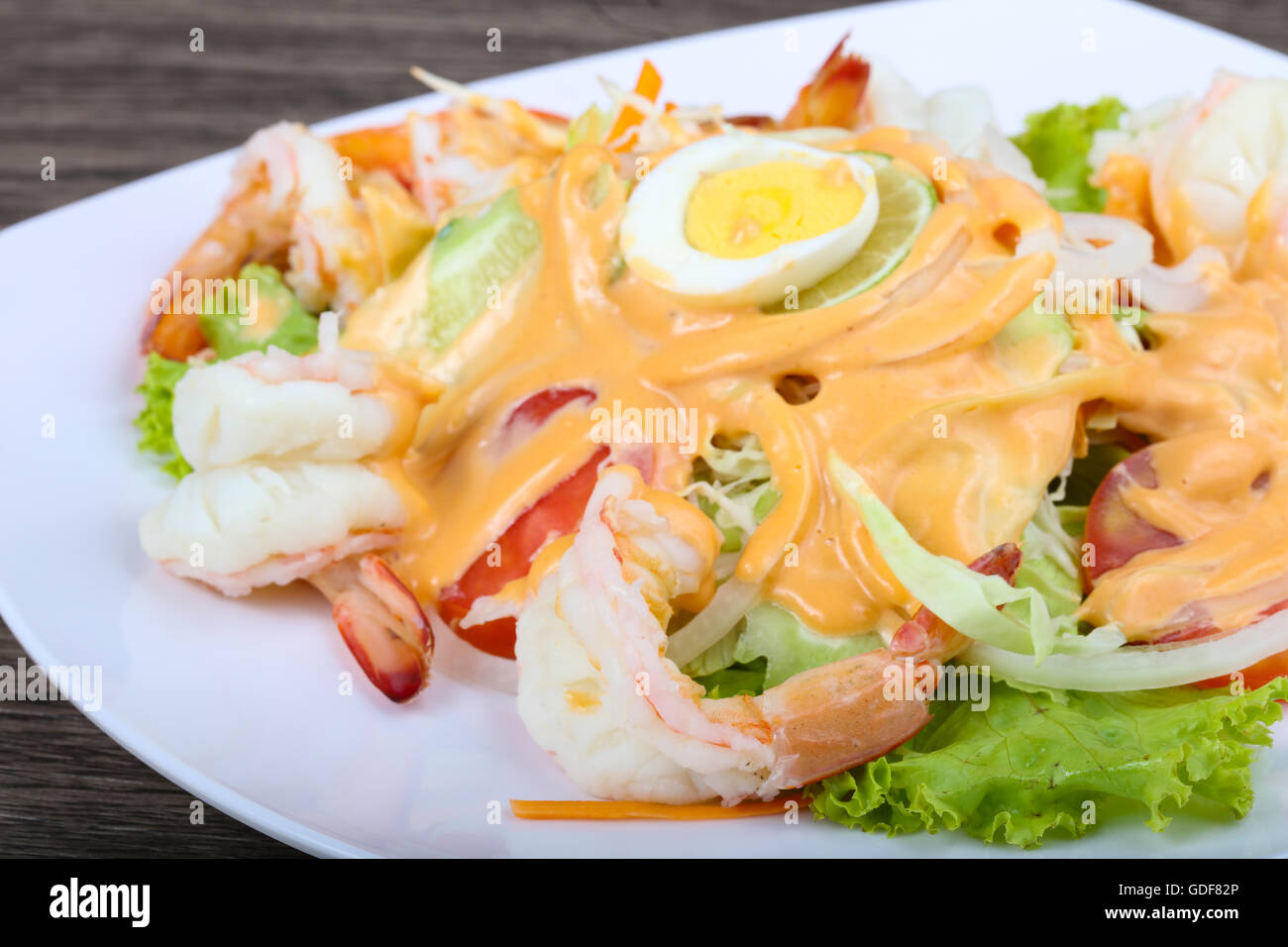 Shrimp cocktail with 1000 islands sauce and lime Stock Photo Alamy