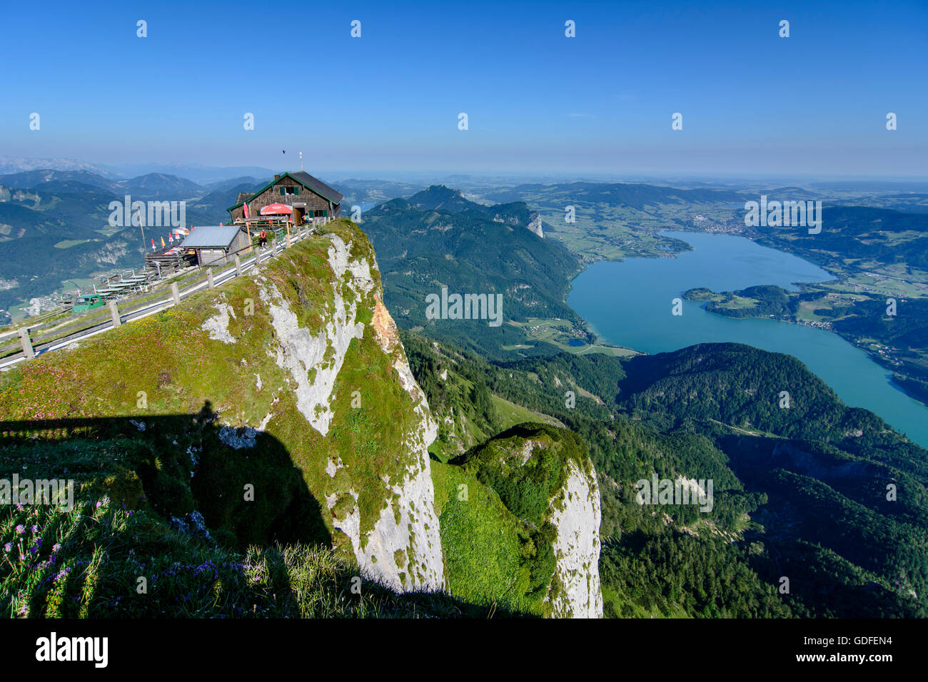 Sankt Gilgen: Shelter Himmelspforte on mount Schafberg above lake Mondsee, Austria, Salzburg, Salzkammergut Stock Photo