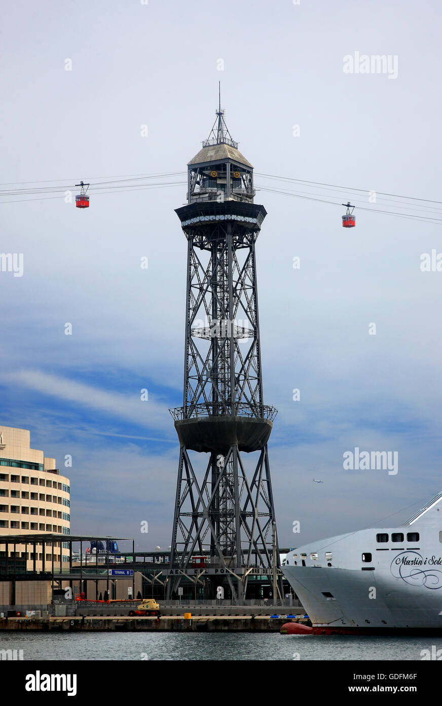 The Torre de St. Sebastia - Miramar (Montjuic) cable car ('Teleferico del puerto'), Barcelona, Catalonia, Spain. Stock Photo