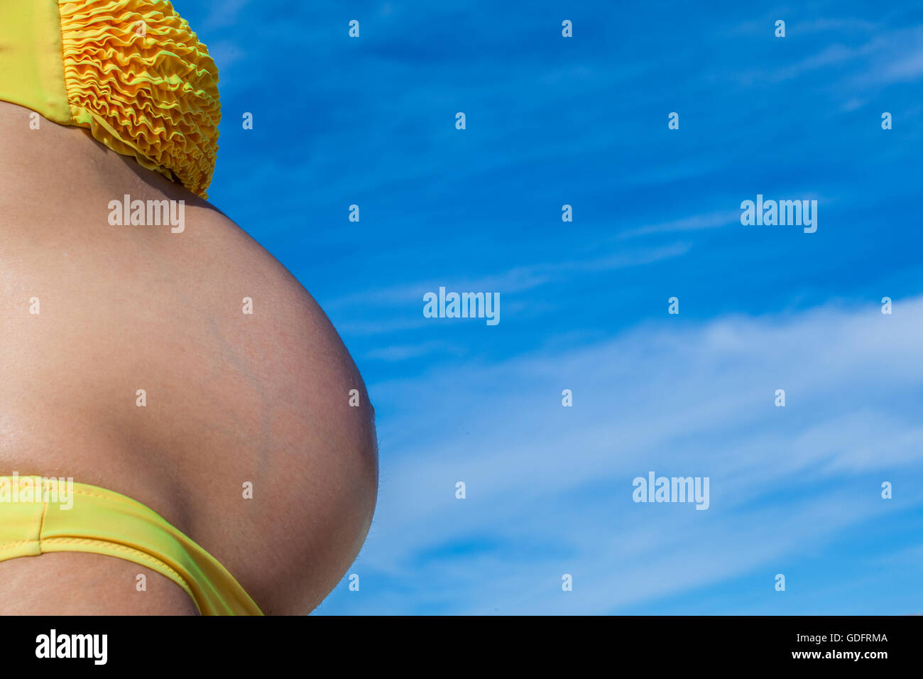8 months pregnant hi-res stock photography and images - Alamy