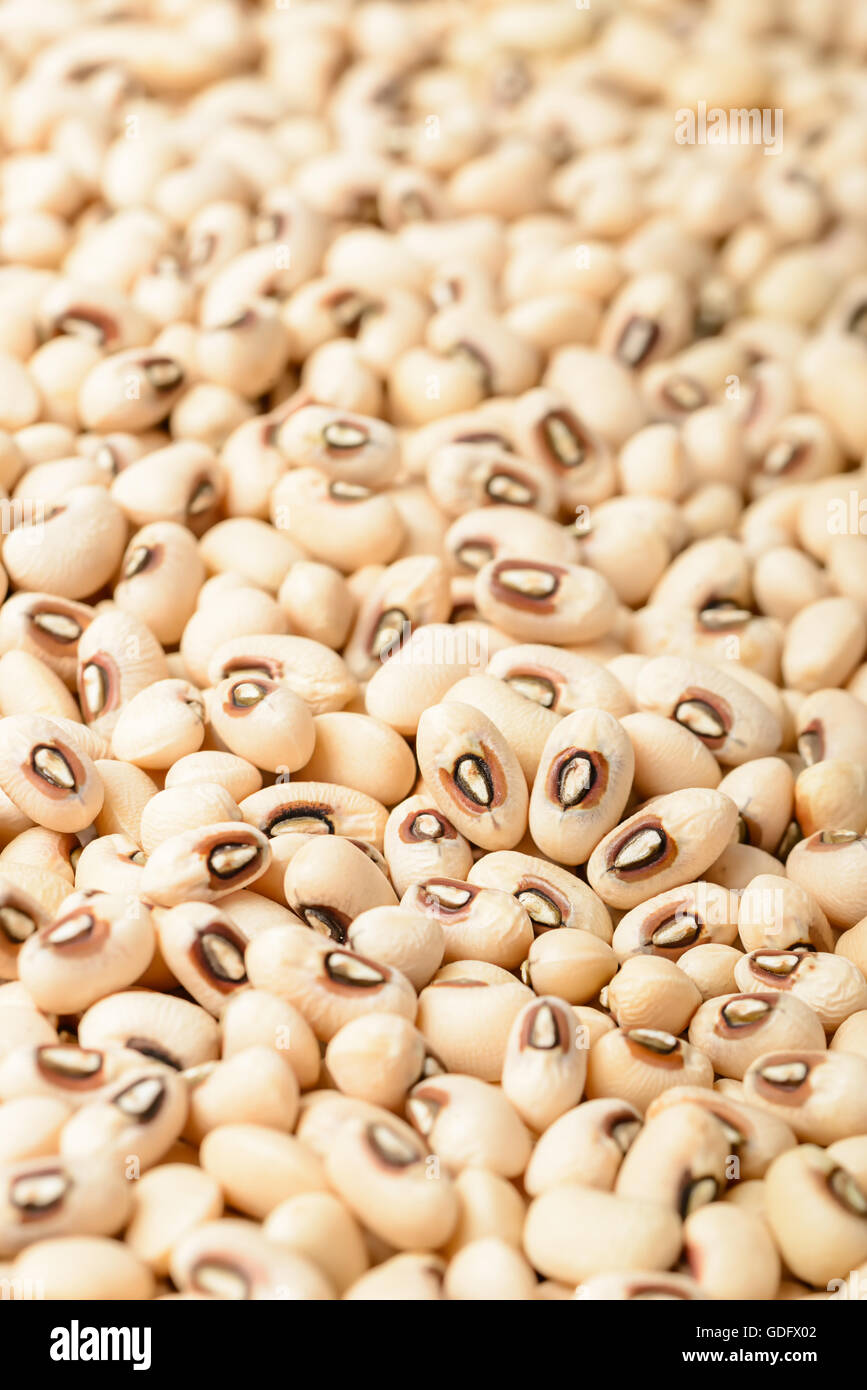 food background of raw black eyed peas Stock Photo Alamy