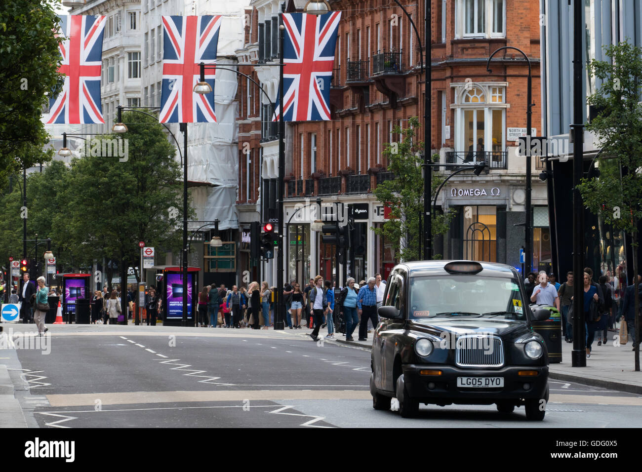 Black London cab in central London Stock Photo