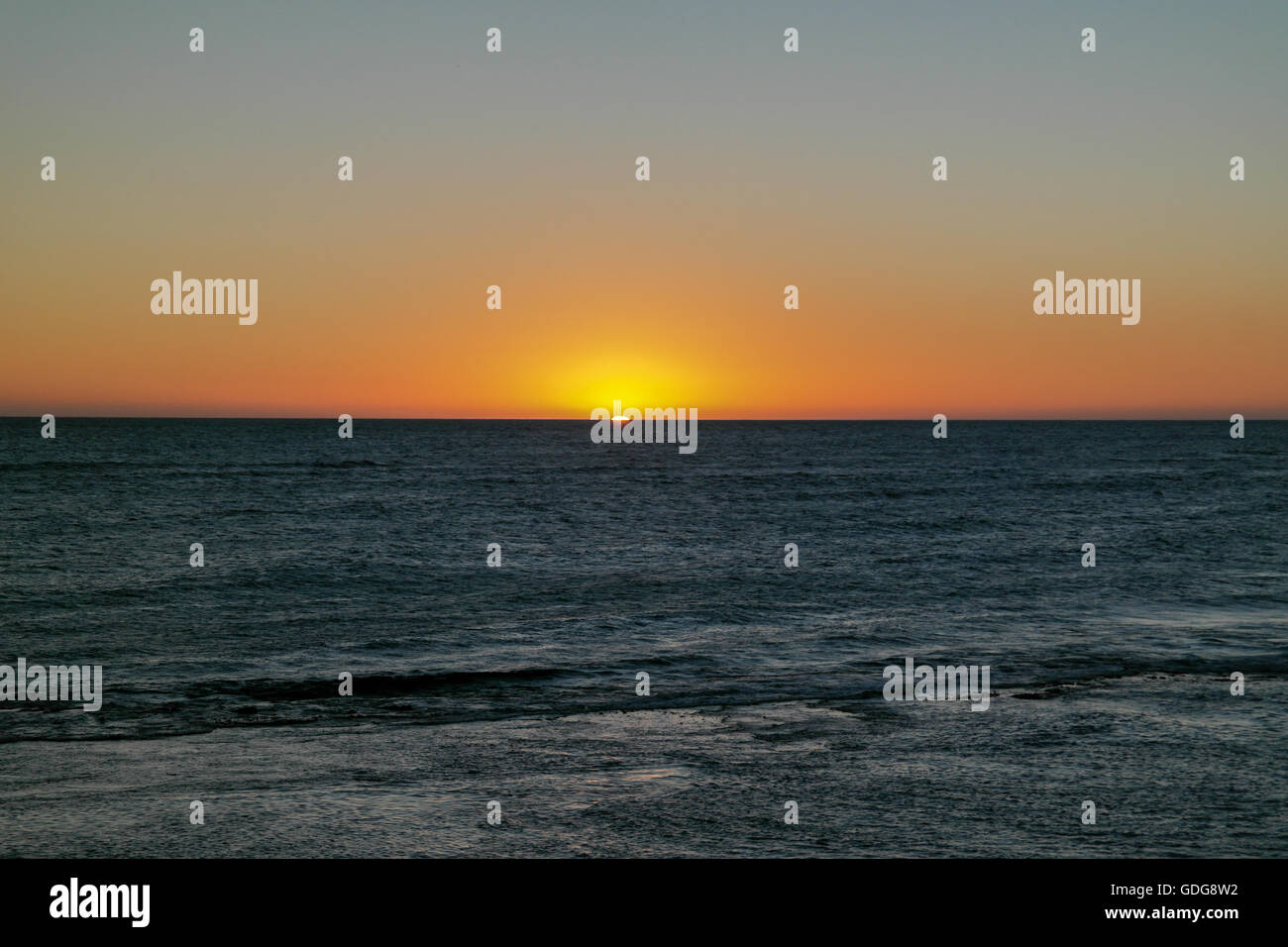Sunset on remote beach hi-res stock photography and images - Alamy