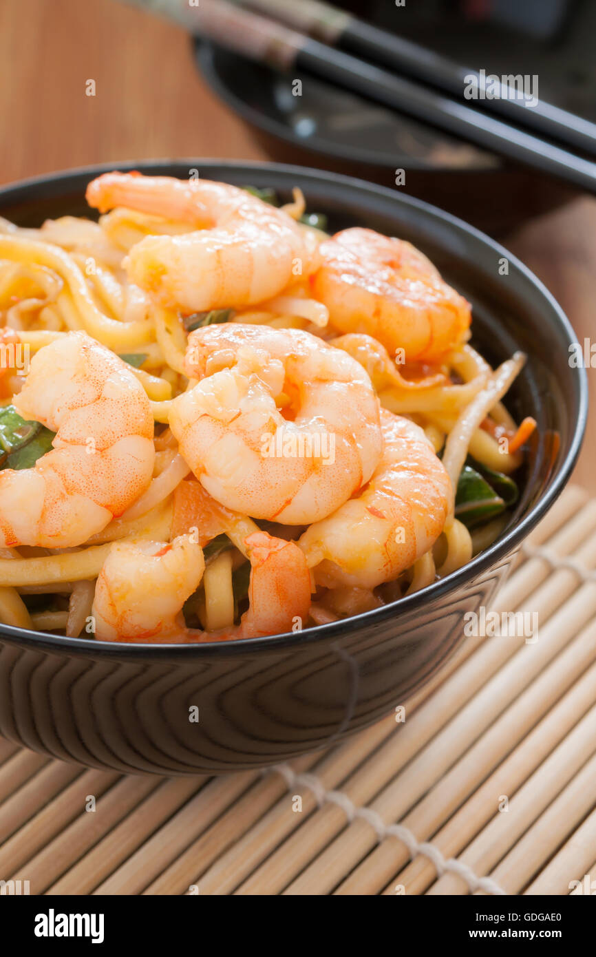 Prawn Chow Mein stir fried prawns with egg noodles and bean sprouts