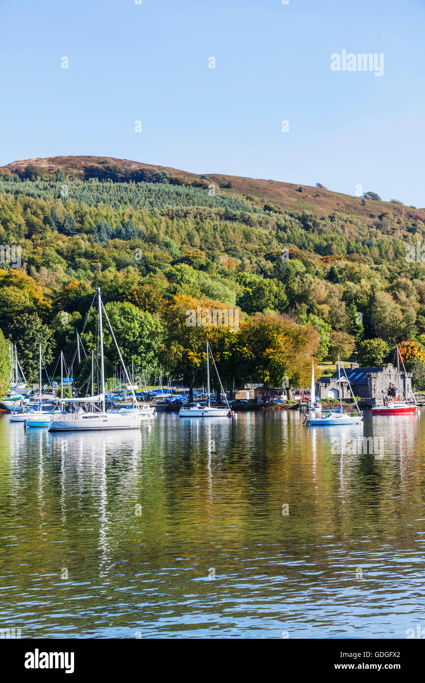 England,Cumbria,Lake District,Windermere,Lakeside,View of Newby Bridge Stock Photo