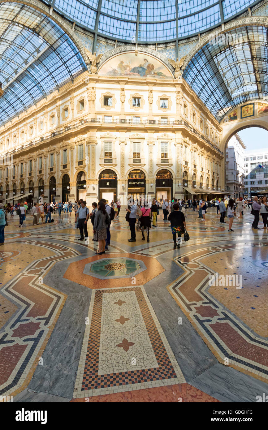 Galleria vittorio emanuele ii hi-res stock photography and images - Alamy