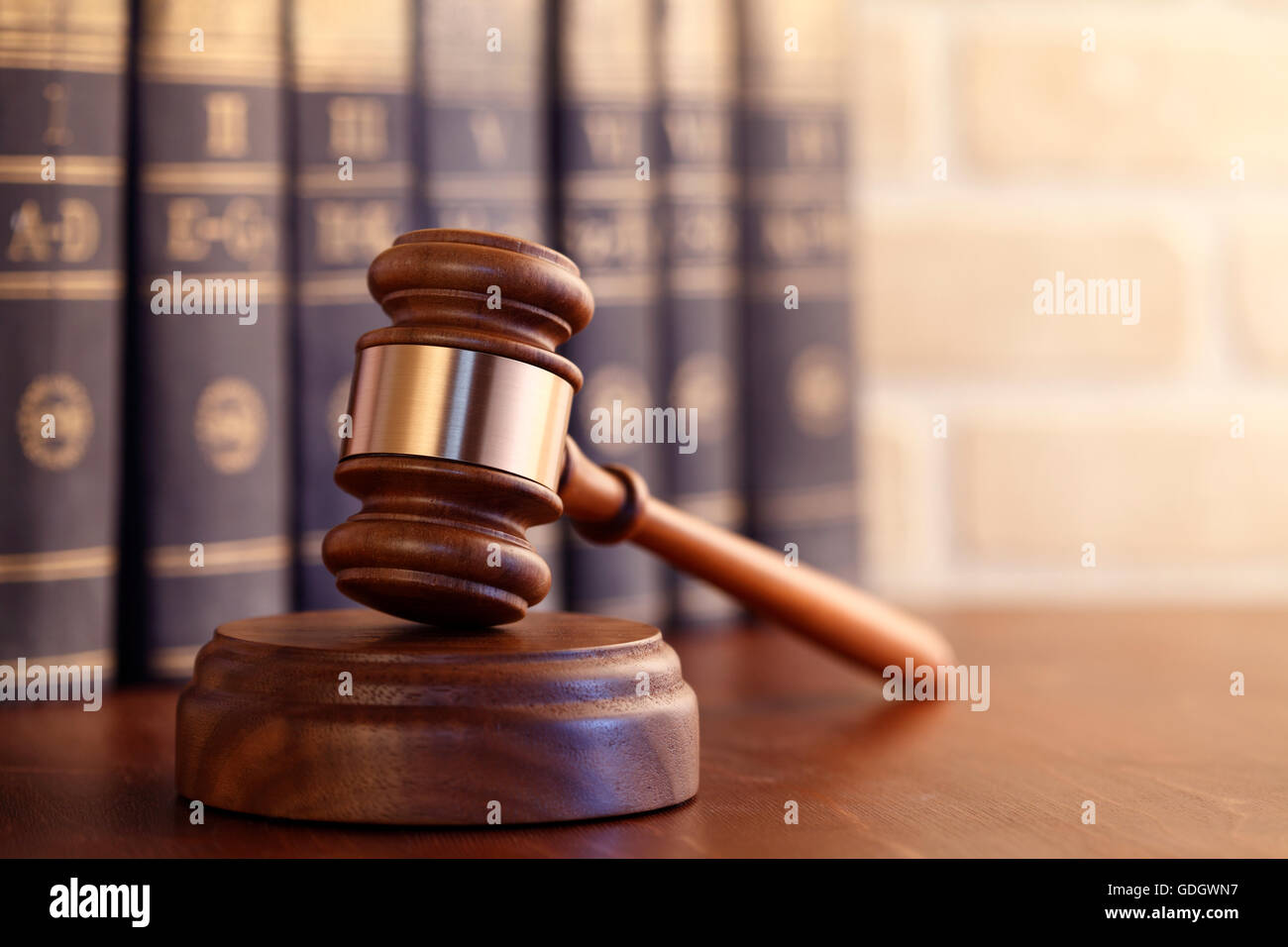 Law books hi-res stock photography and images - Alamy