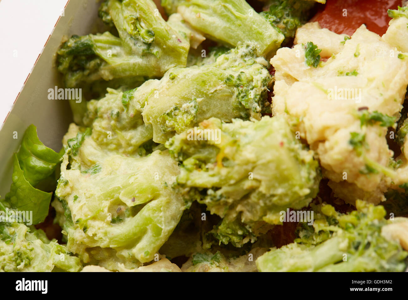 healthy eating broccoli and cauliflower steamed Stock Photo Alamy