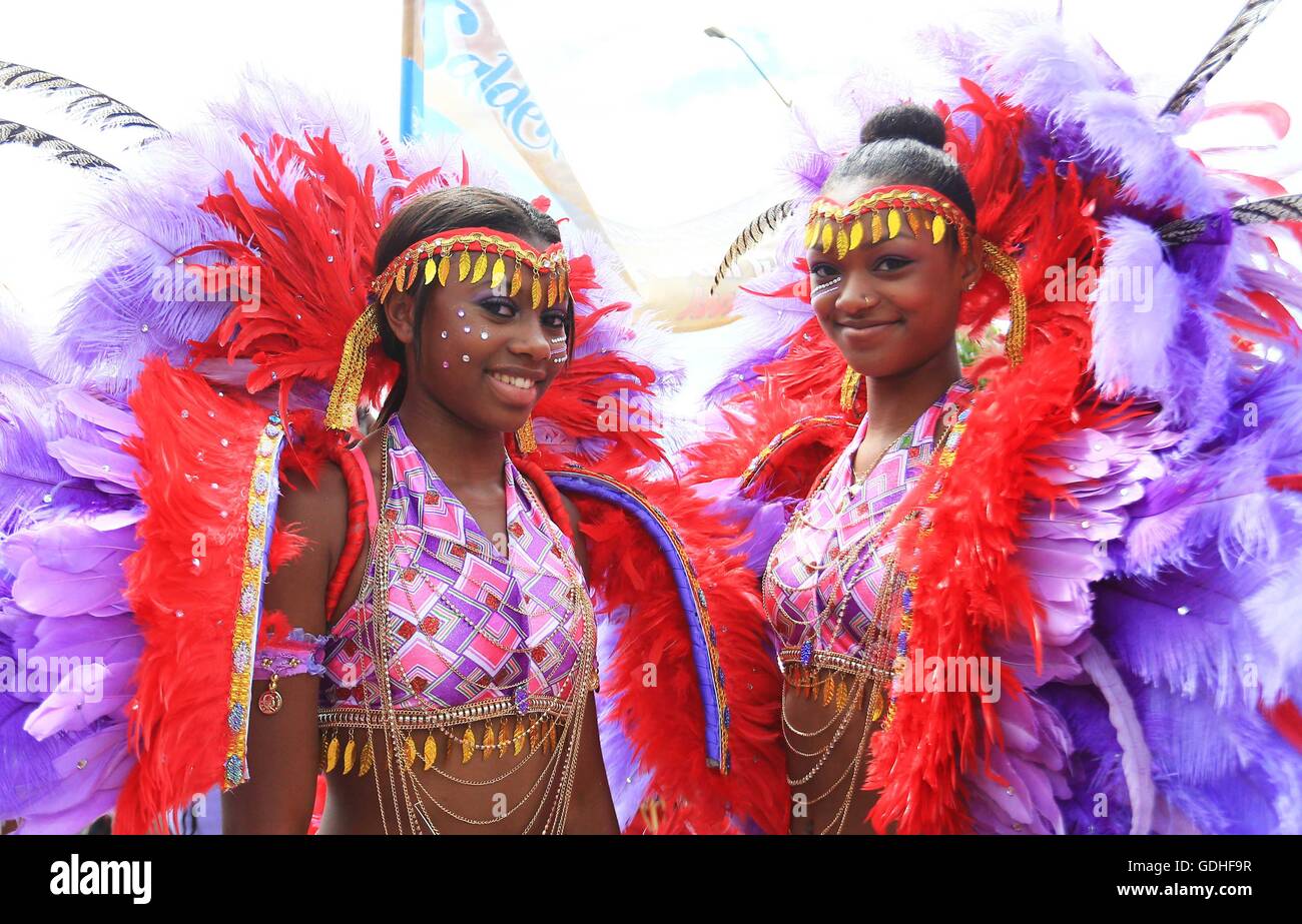 Toronto, Canada. 16th July, 2016. Girls attend the Junior Parade of the 2016 Caribbean Carnival in Toronto, Canada, July 16, 2016. Over 2,000 junior masqueraders took part in the annual traditional parade on Saturday. Credit:  Zou Zheng/Xinhua/Alamy Live News Stock Photo