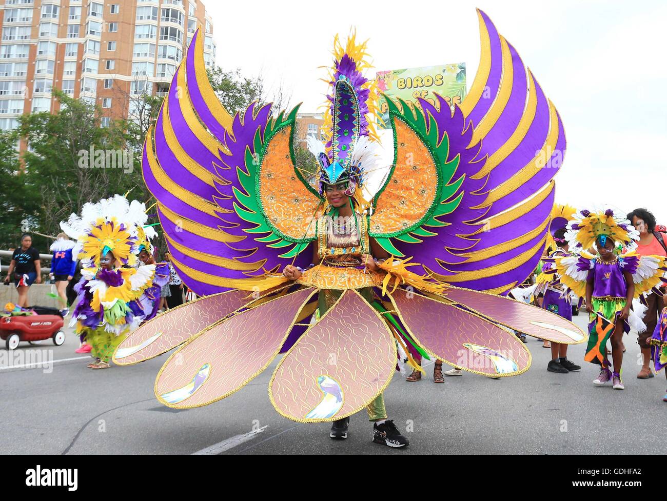 Toronto, Canada. 16th July, 2016. A girl attends the Junior Parade of the 2016 Caribbean Carnival in Toronto, Canada, July 16, 2016. Over 2,000 junior masqueraders took part in the annual traditional parade on Saturday. Credit:  Zou Zheng/Xinhua/Alamy Live News Stock Photo