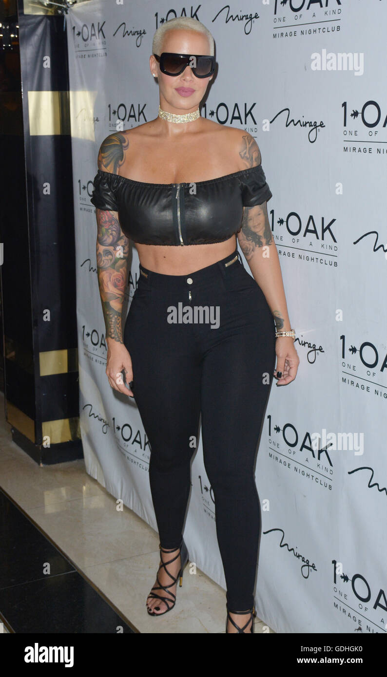 Las Vegas, Nevada, USA. 17th July, 2016. Anber Rose host JEWEL