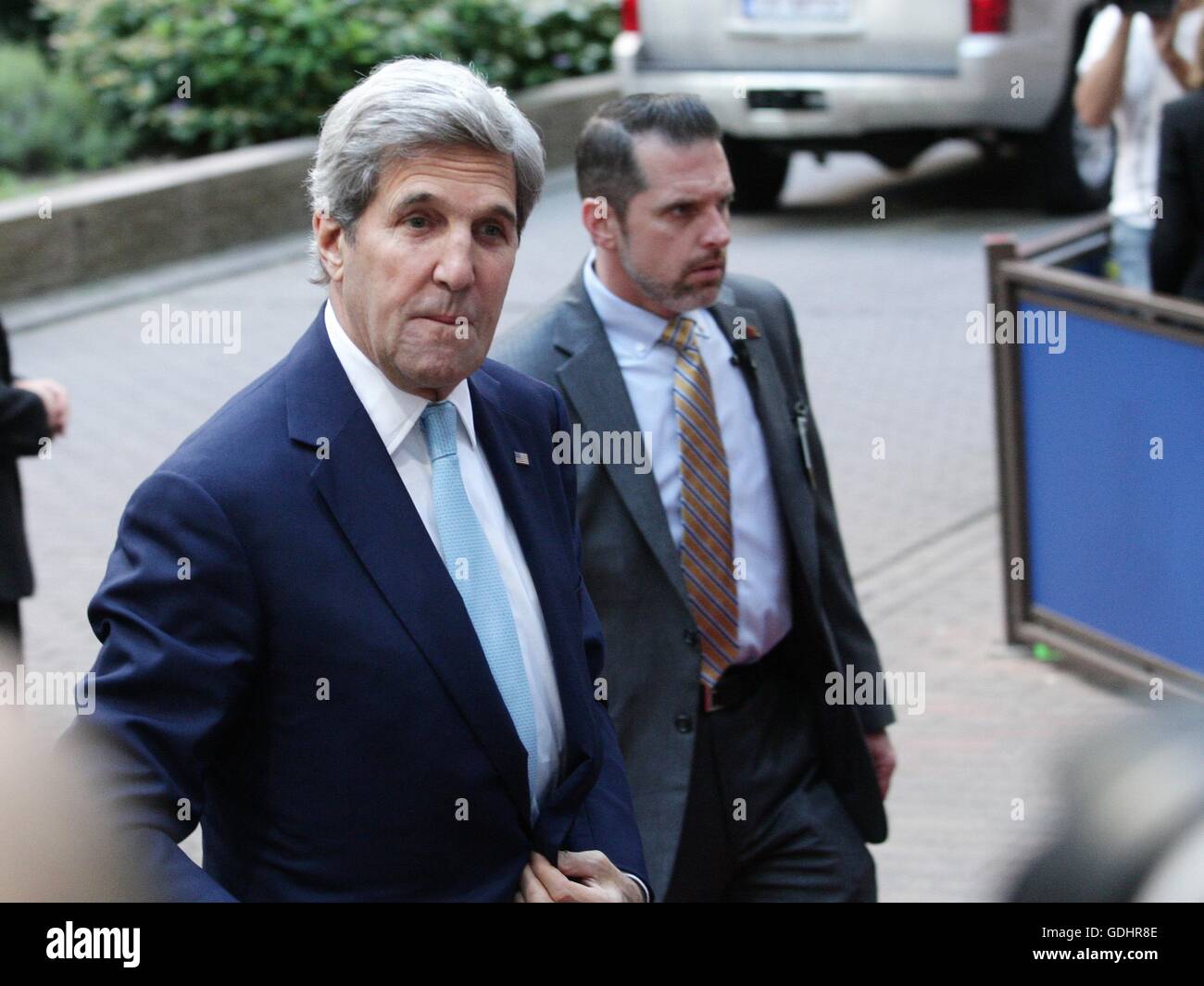 Brussels, Belgium. 18th July, 2016. John Kerry U.S.Secretary of State, arrives at the meeting of the Foreign Affairs Council which takes place at the European Council. Credit:  Leonardo Hugo Cavallo/Alamy Live News Stock Photo