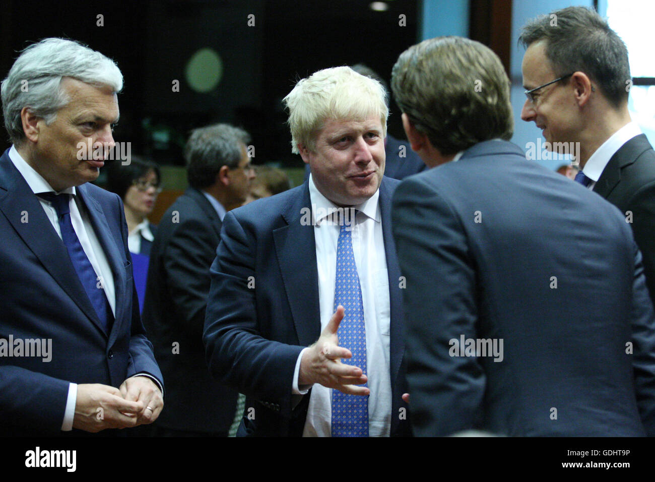 Brussels, Belgium. 18th July, 2016. Boris Johnson during the round table next to the foreign ministers of Belgium Didier Reynders. Credit:  Leonardo Hugo Cavallo/Alamy Live News Stock Photo