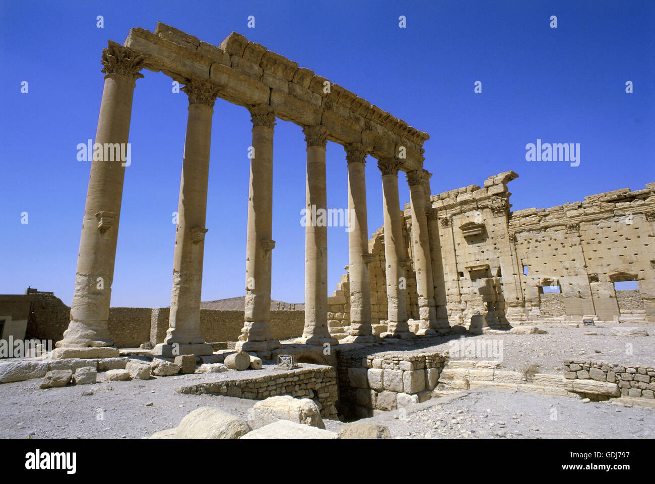 geography / travel, Syria, Palmyra, Roman town, ruin of the podium ...