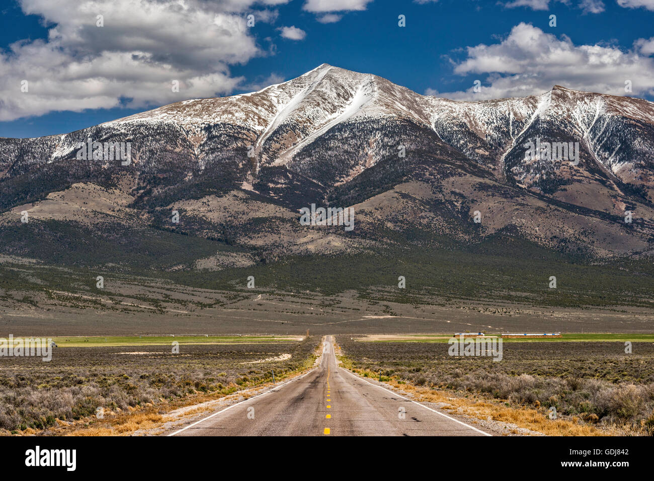 Wheeler Peak in Great Basin National Park, Snake Range mountains, view from State Highway 894 in Spring Valley, Nevada, USA Stock Photo