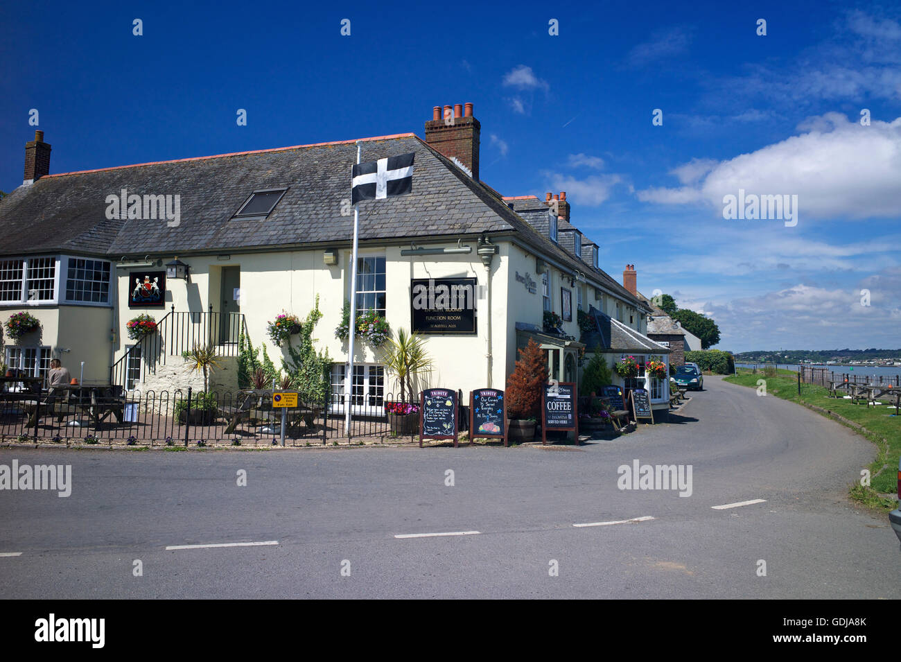 The Mount Edgcumbe pub at Cremyll, Rame peninsula, Cornwall UK Stock